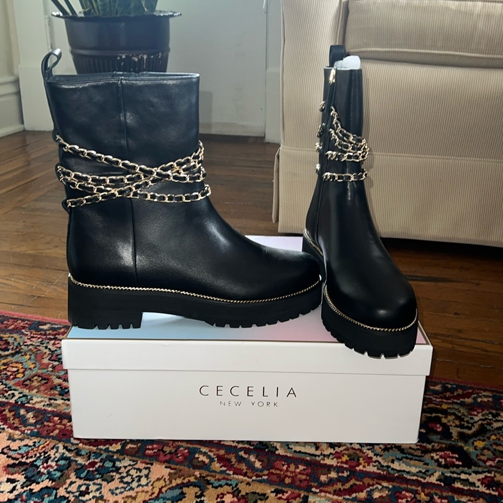 NEW NWT Cecelia NY Black Boots Misunderstood